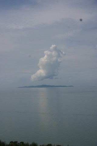 ostrov-s-oblak.pataya